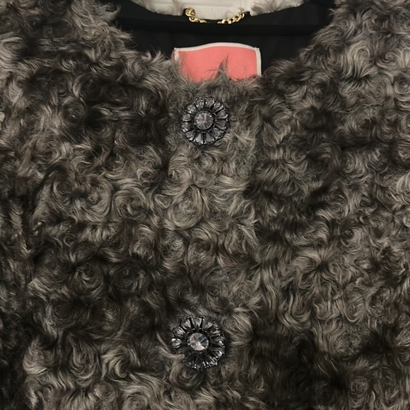 Kate Spade Gray Curly Faux Fur Sugarcoat Topper Coat VGUC Size Small - Picture 3 of 7